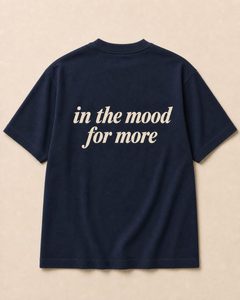 Front logo of the navy shirt
